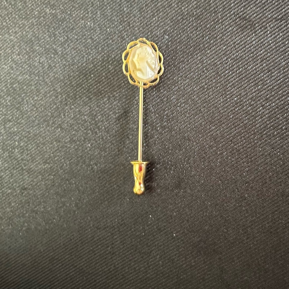 Vintage Gold-Tone Cameo Stick Pin - Elegant Women’s Jewelry